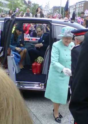 Via Genie14 on Twitter Kate William Queen Arrive Nottingham June 13, 2012
