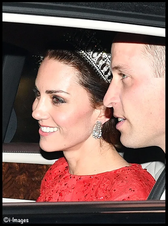 Duchess Cambridge Tiara Diplomatic Reception