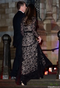 An Older Suit for Kate, A Temperley Gown and 3D Glasses Tonight – What ...