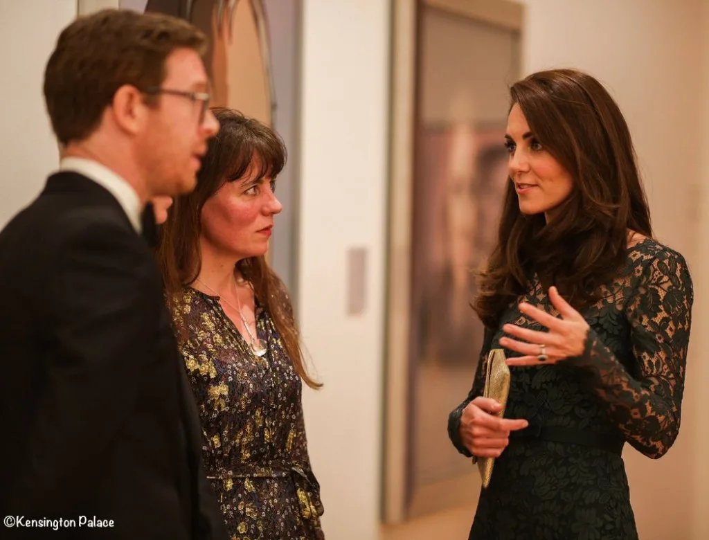 Kate Middleton lace gown Duchess Cambridge