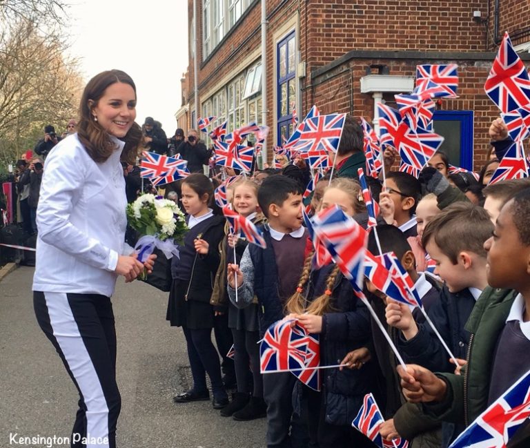 Kate is Casual for Kids Tennis Engagement – What Kate Wore