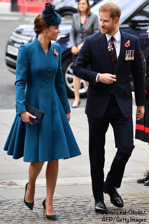 Kate in Catherine Walker for Somber ANZAC Day Service – What Kate Wore