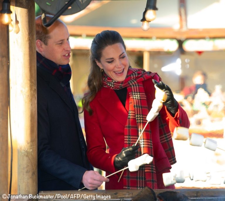 Red Tartan and a Matching Mask as the Royal Train Tour Wraps Up – What ...