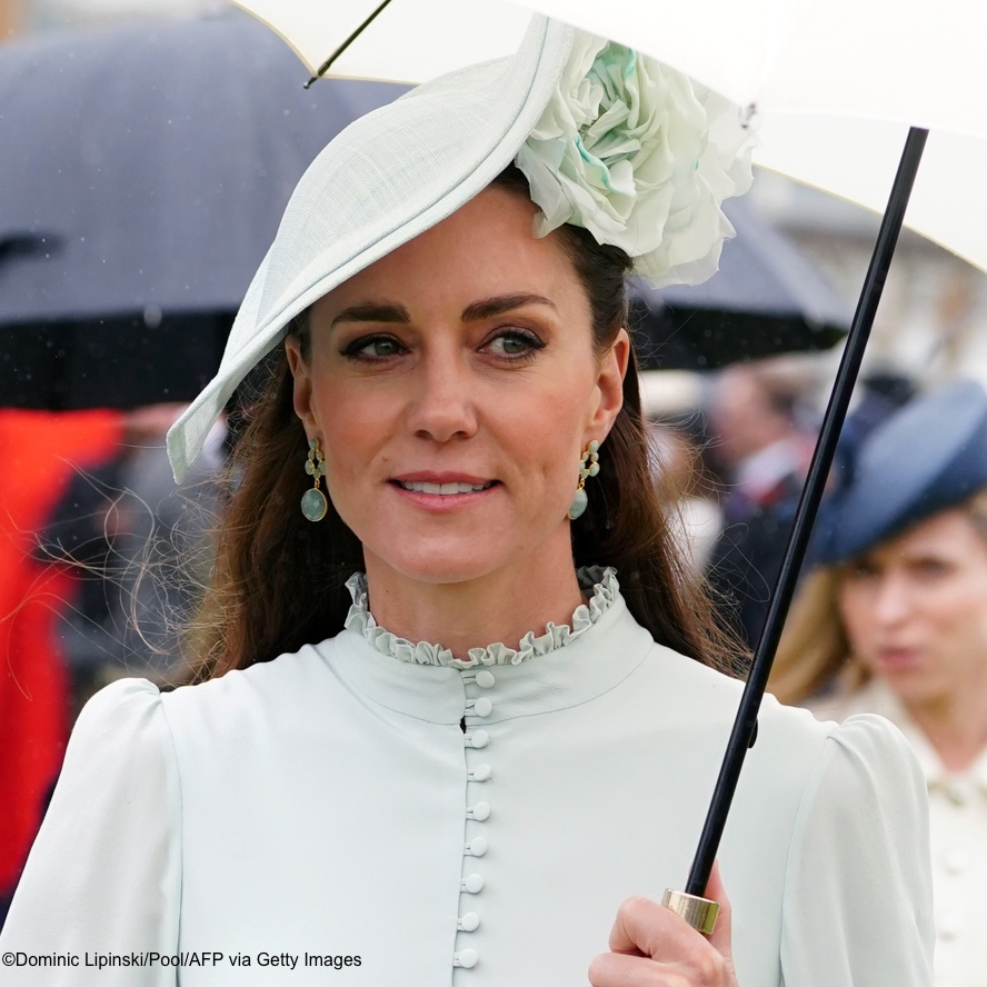 The Duchess Updates Familiar Dress with New Accessories for Garden