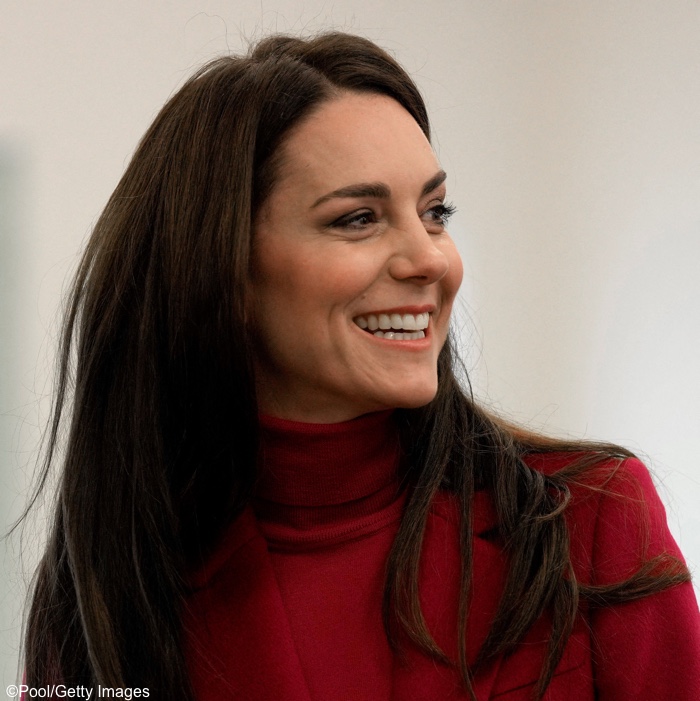 The Princess in Rich Berry Shade for Food Bank Visit – What Kate Wore
