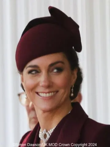 The Princess Wears Sarah Burton/Alexander McQueen & Eponine for Qatar State Visit